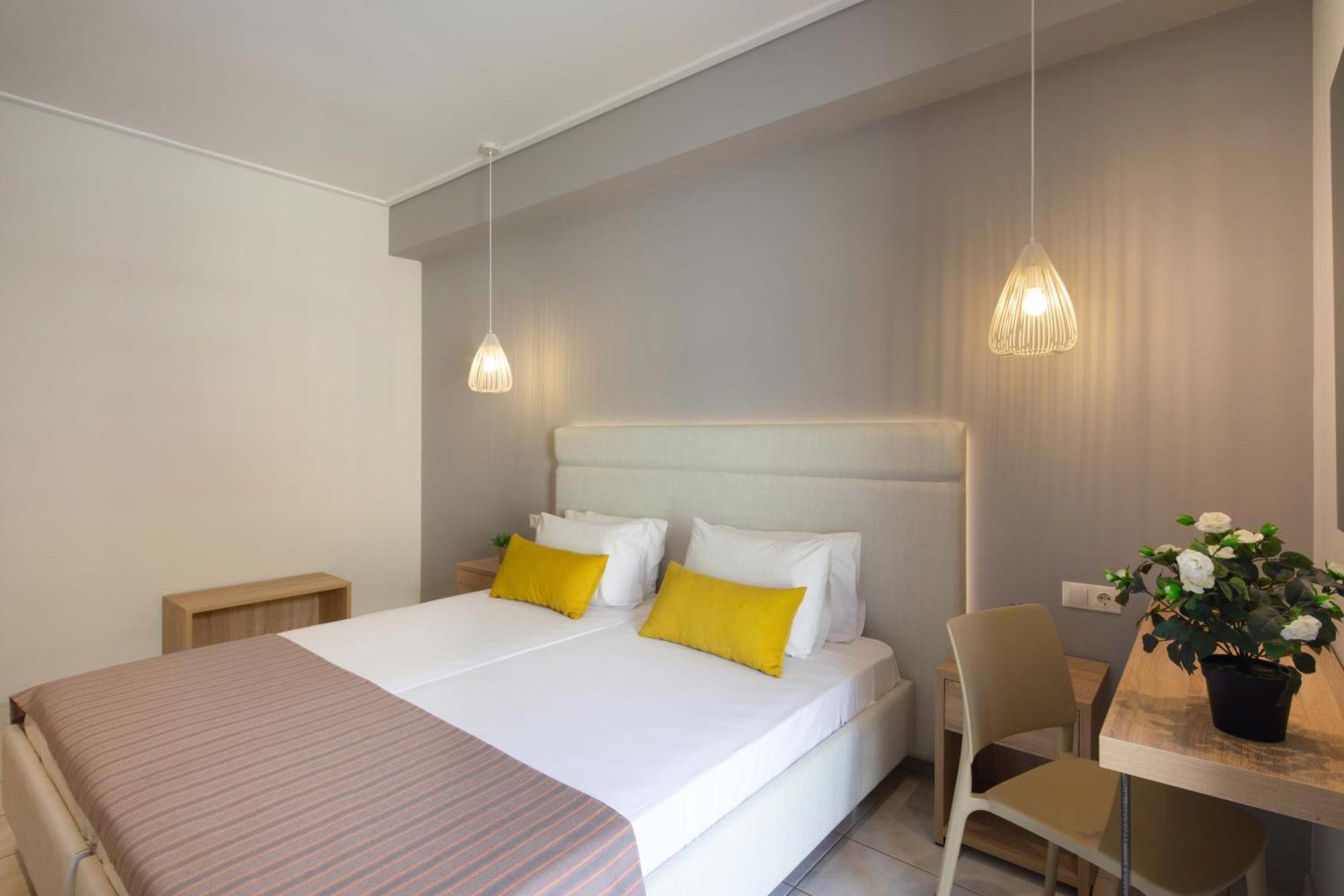 Hotel Rossis Месонґі Екстер'єр фото