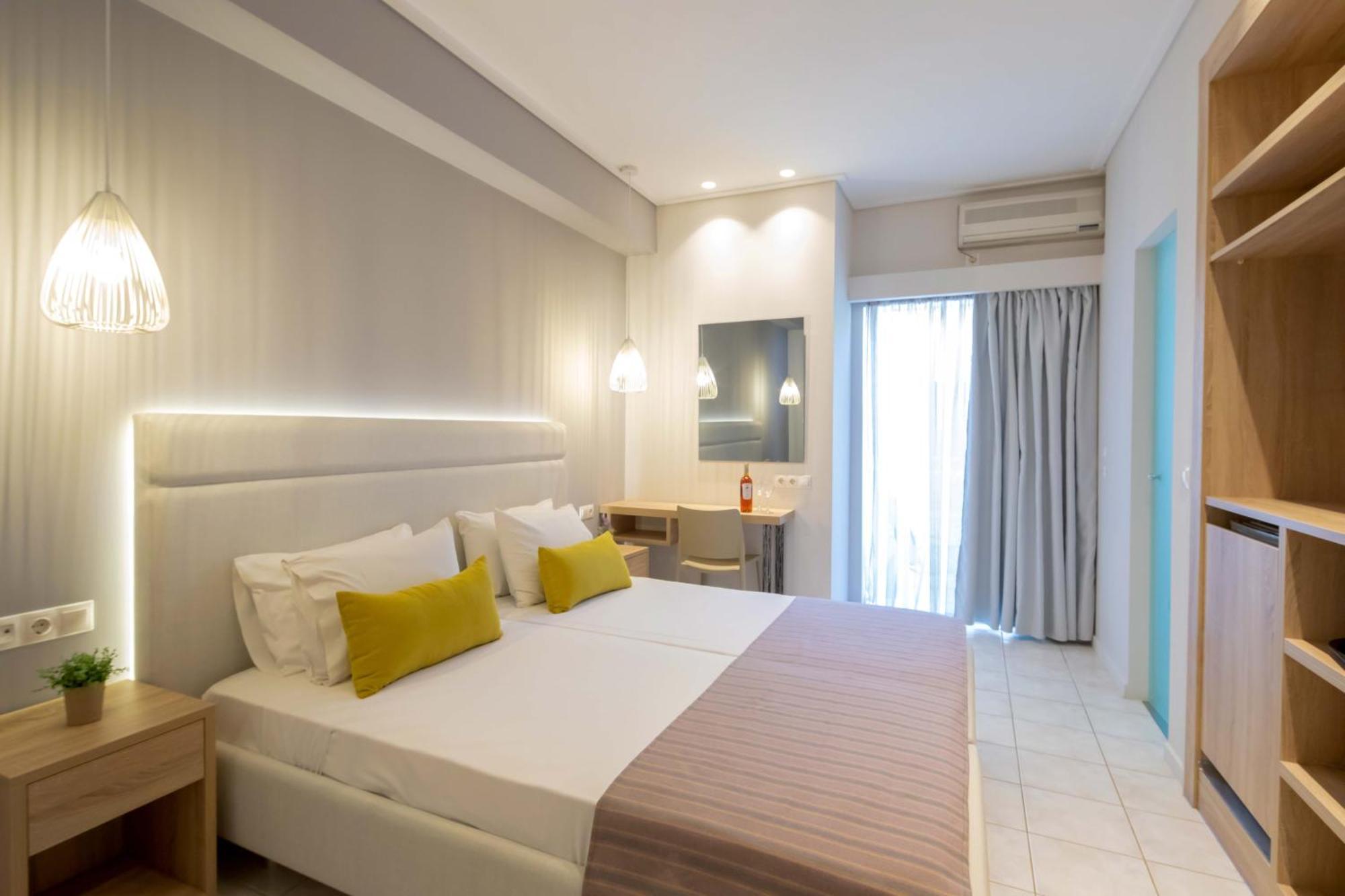 Hotel Rossis Месонґі Екстер'єр фото